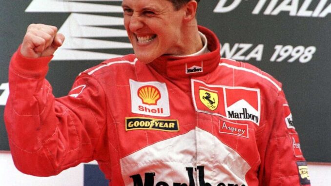 Michael_Schumacher_(Ferrari)_-_GP_d'Italia_1998